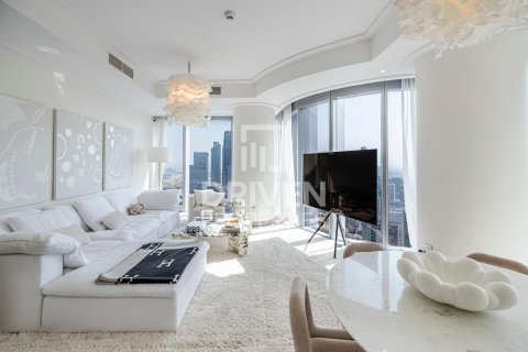 Διαμέρισμα σε Downtown Dubai (Downtown Burj Dubai), ΗΑΕ 2 υπνοδωμάτια, 155.52 τ.μ. Αρ. 742229 - φωτογραφία 2