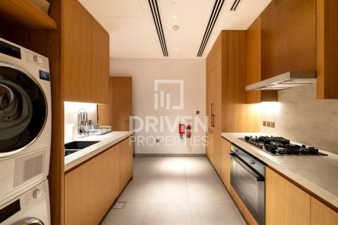 Huoneisto Jumeirah, Dubai, Arabiemiraatit 3 makuuhuonetta, 278.34 m2 № 742230 - kuva 18