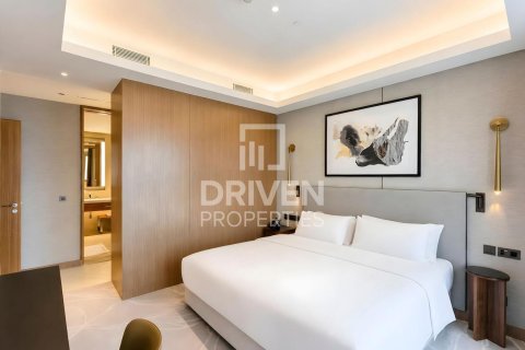 Apartamento en venta en Downtown Dubai (Downtown Burj Dubai), Dubai, EAU 3 dormitorios, 165.46 m2 № 743150 - foto 16