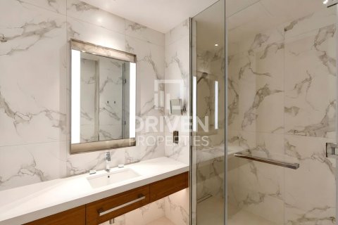 Apartamento en venta en Downtown Dubai (Downtown Burj Dubai), Dubai, EAU 3 dormitorios, 165.46 m2 № 743150 - foto 19