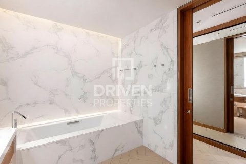 Apartamento en venta en Downtown Dubai (Downtown Burj Dubai), Dubai, EAU 3 dormitorios, 165.46 m2 № 743150 - foto 23