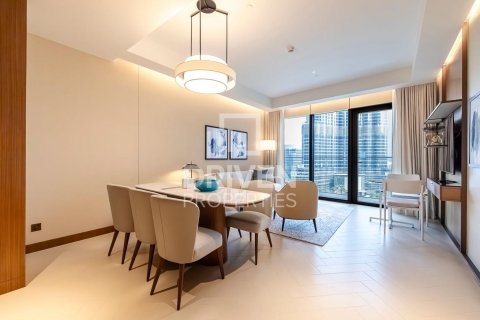 Apartment sa Downtown Dubai (Downtown Burj Dubai), Dubai, UAE 3 silid-tulugan, 146.04 sq.m. № 743149 - larawan 2