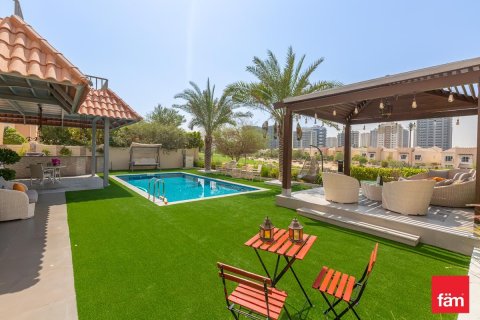 ویلا برای فروش در Dubai Sports City، Dubai، امارات متحده عربی 5 خوابه ، 640.4 متر مربع ، شماره 702315 - تصویر 2