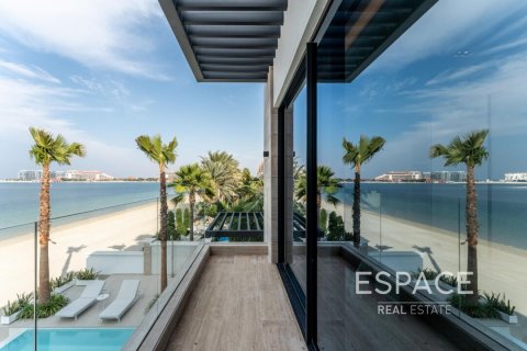 Vila di Palm Jumeirah, Dubai, UEA 5 kamar tidur, 673 m2 nomor 649706 - foto 19