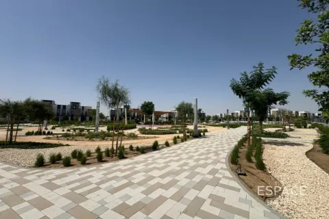 Vila di Mudon, Dubai, UEA 3 kamar tidur, 218 m2 nomor 649703 - foto 6