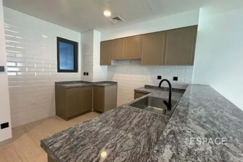 Adosado en venta en Damac Lagoons, Dubai, EAU 3 dormitorios, 144 m2 № 649702 - foto 3