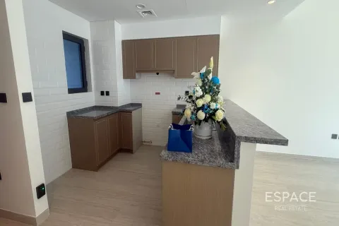 Adosado en venta en Damac Lagoons, Dubai, EAU 3 dormitorios, 144 m2 № 649702 - foto 2