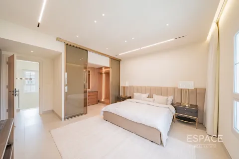 Villa sa Arabian Ranches, Dubai, UAE 4 silid-tulugan, 232 sq.m. № 649708 - larawan 15