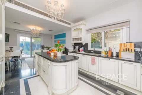 Villa itt: Meadows, Dubai, EAE, 5 hálószoba, 343 m², azonosító: 649707 - fénykép 6