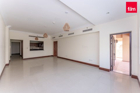 Appartamento a Palm Jumeirah, Dubai, EAU 2 camere da letto, 175.4 mq. № 726218