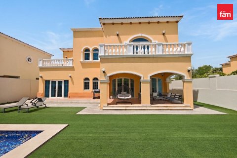 Villa sa Jumeirah Park, Dubai, UAE 5 silid-tulugan, 694.3 sq.m. № 726216 - larawan 2