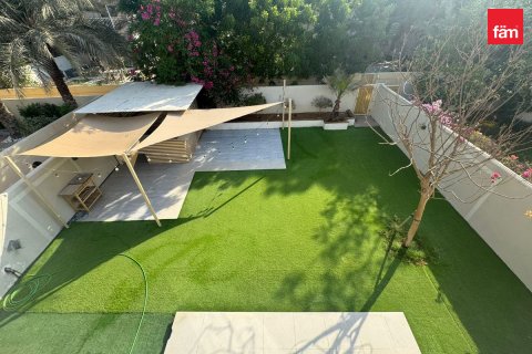 Radhus uthyres i Dubai, UAE 3 sovrum, 344.9 kvm Nr. 726220 - fotografi 9