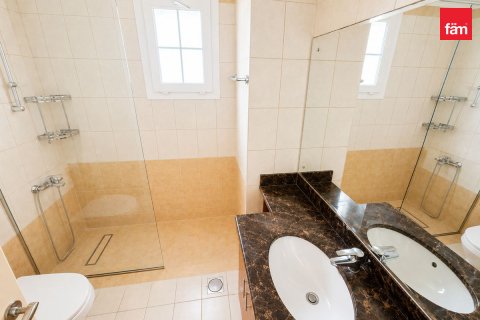 Таунхаус Дубай, БАӘ-да 3 жатын бөлмелер, 344.9 м² № 726220 - фото 15