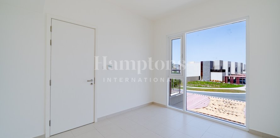 Apartamento em Dubai South (Dubai World Central), Dubai, EAU 2 quartos, 113.063 m2 № 722302