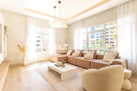 Apartemen di Greens, Dubai, UEA 3 kamar tidur, 192 m2 nomor 625174 - foto 8