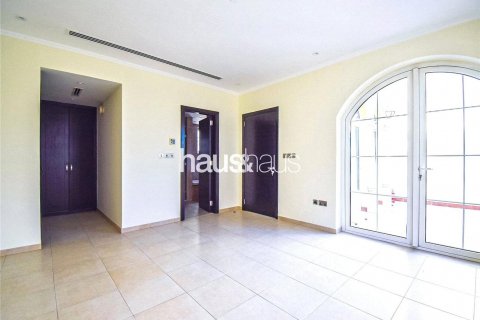 Vila v Jumeirah Park, Dubai, SAE 3 ložnice, 285 m² Č.: 625172 - fotografie 6