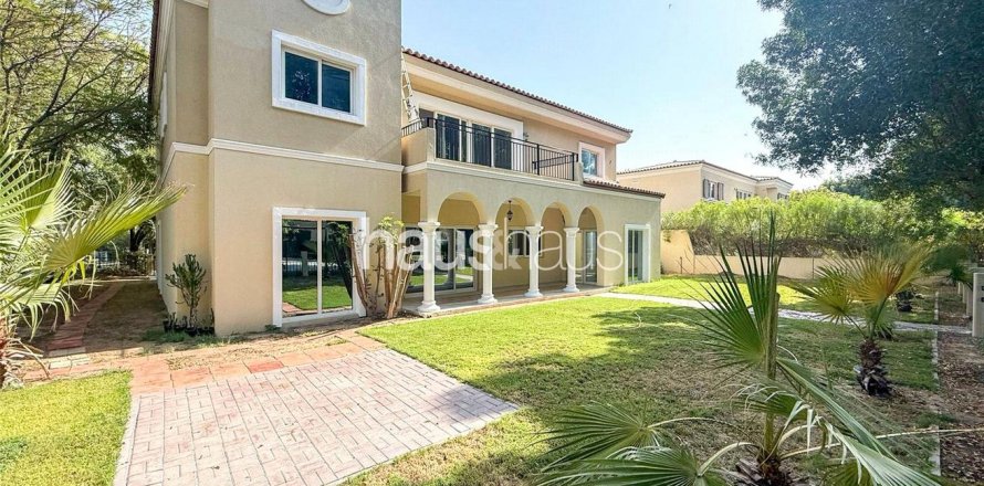Vila di Dubai Investment Park, UAE 5 bilik tidur, 577 meter persegi № 625171