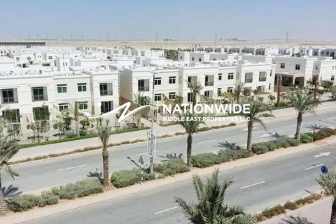 Townhouse de vânzare în Abu Dhabi, EAU 2 dormitoare, 161 mp.  №690732 - poză 10