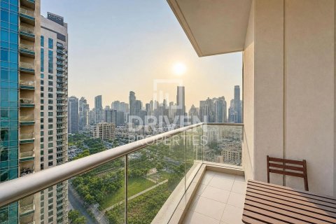 Downtown Dubai (Downtown Burj Dubai), Dubai, BAE’de kiralık daire 2 yatak odası, 120.59 m&sup2; No 765691 - fotoğraf 19