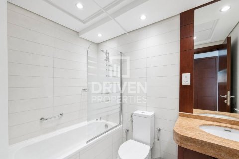Downtown Dubai (Downtown Burj Dubai), Dubai, BAE’de kiralık daire 2 yatak odası, 120.59 m&sup2; No 765691 - fotoğraf 14