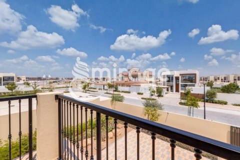 Vilă de vânzare în Abu Dhabi, EAU 5 dormitoare, 580 mp.  №596996 - poză 10