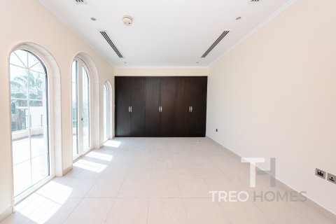 Vila v Jumeirah Park, Dubai, SAE 3 ložnice, 328 m² Č.: 597623 - fotografie 12