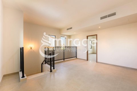 Villa itt: Khalifa City, Abu Dhabi, EAE, 4 hálószoba, 587 m², azonosító: 597221 - fénykép 8
