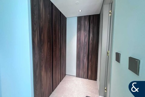 Apartment in Al Furjan, Dubai, UAE 3 bedrooms, 203 sq.m. № 671318 - photo 2