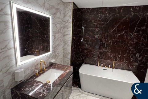 Apartment in Al Furjan, Dubai, UAE 3 bedrooms, 203 sq.m. № 671318 - photo 11