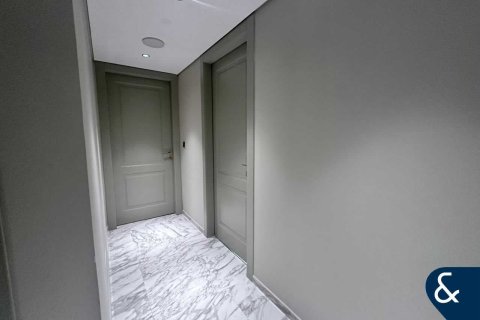 Apartment in Al Furjan, Dubai, UAE 3 bedrooms, 203 sq.m. № 671318 - photo 5