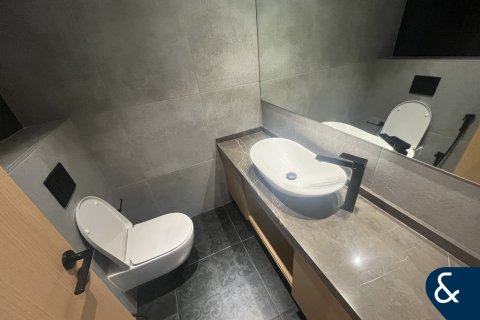 Vilă de închiriat în Jumeirah Golf Estates, Dubai, EAU 4 dormitoare, 178 mp.  №671317 - poză 15