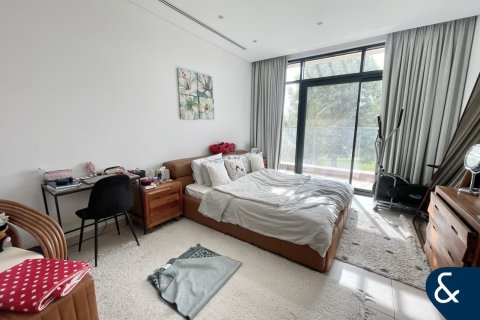 Vilă de închiriat în Jumeirah Golf Estates, Dubai, EAU 4 dormitoare, 178 mp.  №671317 - poză 12