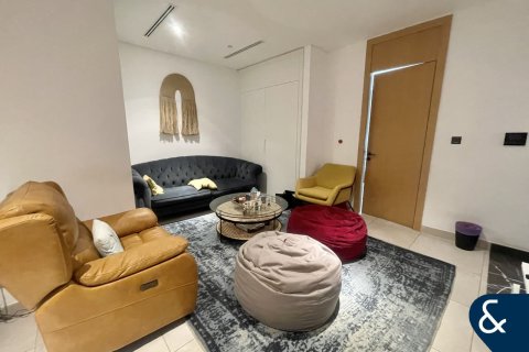 Vilă de închiriat în Jumeirah Golf Estates, Dubai, EAU 4 dormitoare, 178 mp.  №671317 - poză 9