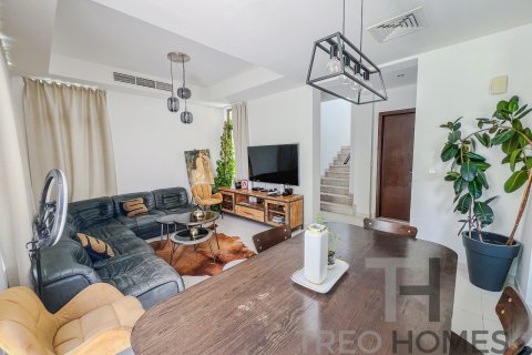 Townhouse in Reem, Dubai, UAE 3 bedrooms, 209 sq.m. № 597650 - photo 5