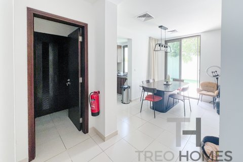 Townhouse in Reem, Dubai, UAE 3 bedrooms, 209 sq.m. № 597650 - photo 3