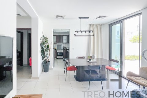 Townhouse in Reem, Dubai, UAE 3 bedrooms, 209 sq.m. № 597650 - photo 6