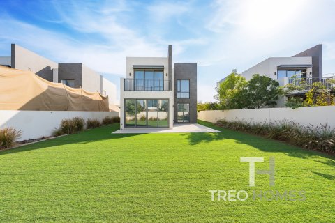 Villa in Dubai South (Dubai World Central), UAE 3 bedrooms, 520 sq.m. № 597651 - photo 23
