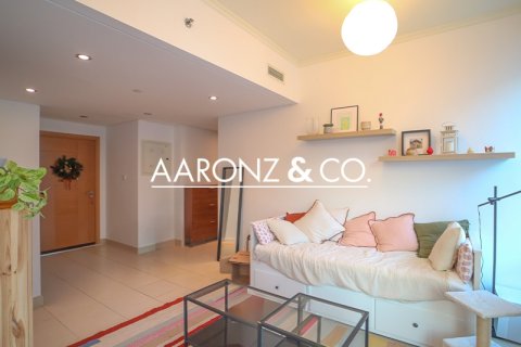 Купити квартиру в Даунтаун Дубай (Даунтаун Бурдж Дубай), ОАЕ 1 спальня, 68м2, № 679573 - фото 2