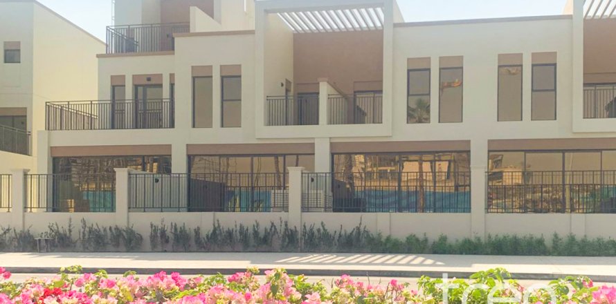 Casa urbana em Damac Lagoons, Dubai, EAU 4 quartos, 211.82 m2 № 739266