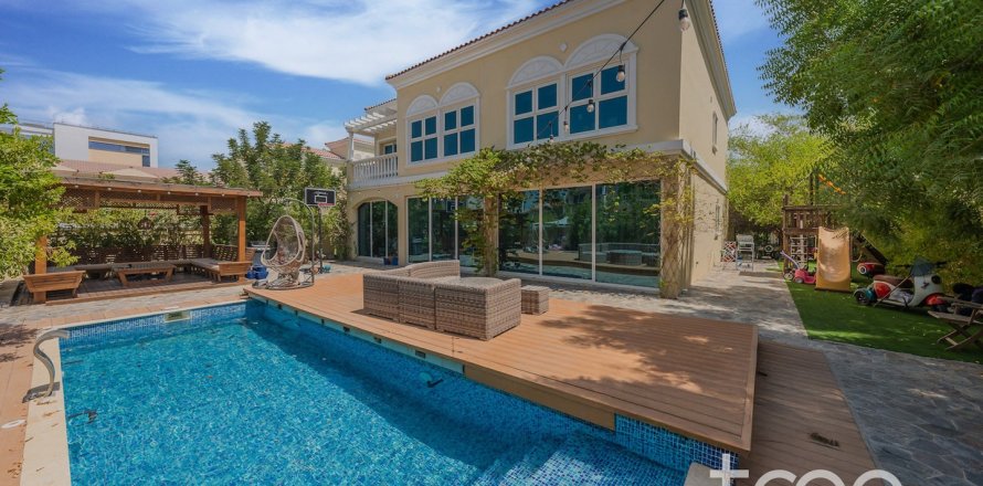 Vila u Jumeirah Village Triangle, Dubai, UAE 636.01 m2, 6 spavaćih soba Br. 733438
