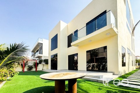 Вилла Jumeirah Village Triangle, Дубай, БАӘ-да 5 жатын бөлмелер, 469.07 м² № 733437