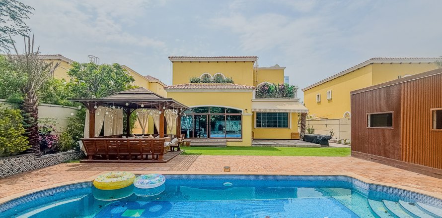 فيلا في Jumeirah Park، دبي 4 غرفة نوم ، 402.73 متر مربع . ر قم 733455