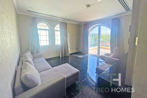فيلا للإيجار في Jumeirah Park، دبي، الإمارات العربية المتحدة 4 غرفة نوم ، 402.73 متر مربع ، رقم 733455 - صورة 7