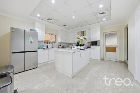 Vila di Arabian Ranches, Dubai, UAE 5 bilik tidur, 505.67 meter persegi № 733456 - foto 10