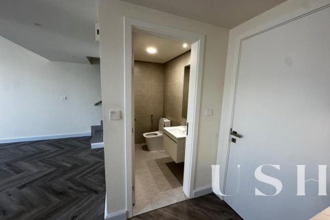 Řadový dům v Dubai Land, SAE 2 ložnice, 106 m² Č.: 621082 - fotografie 11