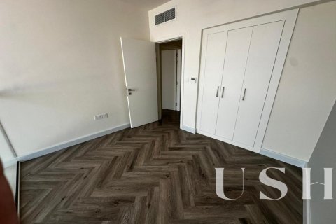 Řadový dům v Dubai Land, SAE 2 ložnice, 106 m² Č.: 621082 - fotografie 5
