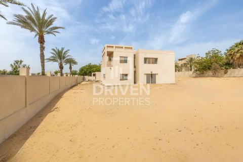Pozemek v Emirates Hills, Dubai, SAE 2606 m² Č.: 653974 - fotografie 3