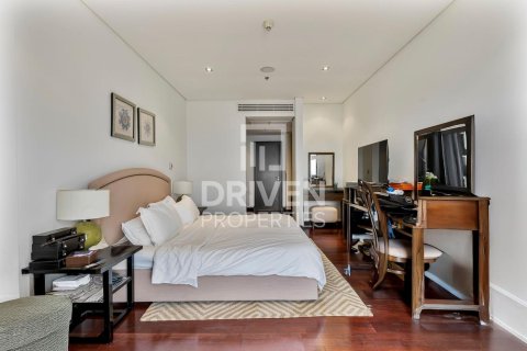 Apartment in Palm Jumeirah, Dubai, UAE 2 bedrooms, 164 sq.m. № 653972 - photo 10