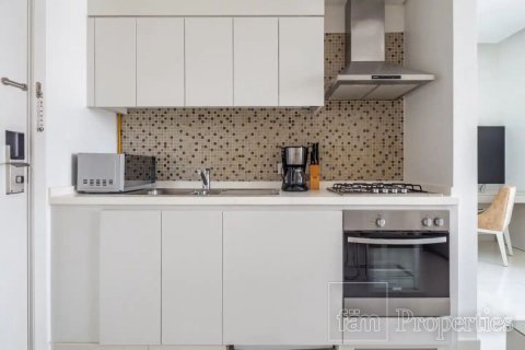 Apartment til salg i Business Bay, Dubai, UAE 33.9 kvm № 727901 - foto 11