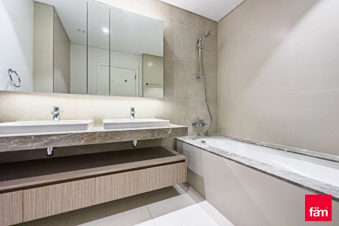 Rumah bandar di Dubai, UAE 2 bilik tidur, 282.8 meter persegi № 575370 - foto 27